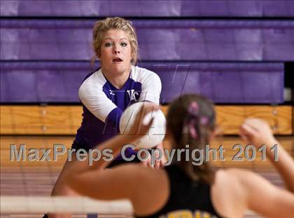 Thumbnail 1 in Andale vs. Valley Center photogallery.