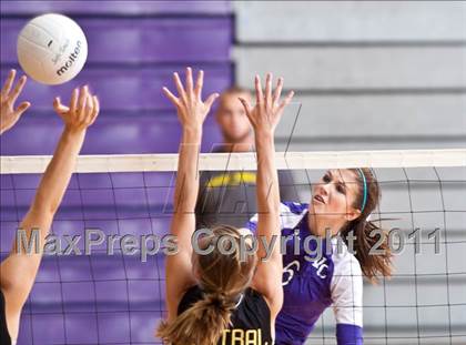 Thumbnail 1 in Andale vs. Valley Center photogallery.