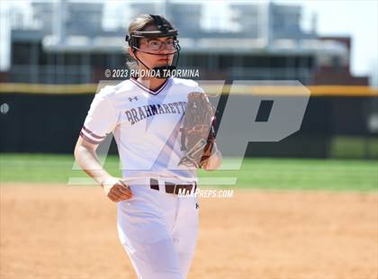 Thumbnail 3 in East Bernard vs. Foster photogallery.