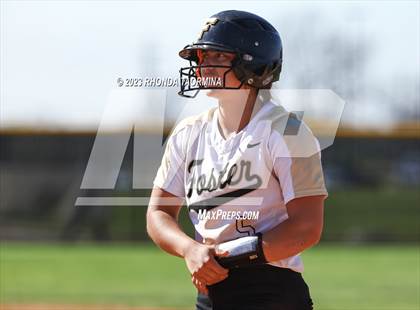 Thumbnail 3 in East Bernard vs. Foster photogallery.