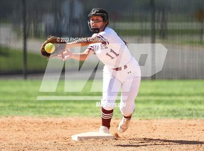Thumbnail 1 in East Bernard vs. Foster photogallery.