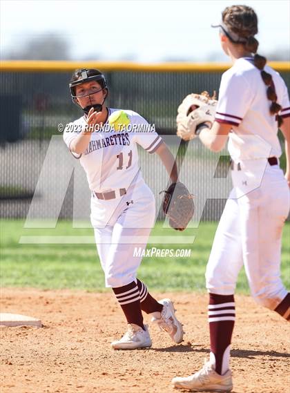 Thumbnail 1 in East Bernard vs. Foster photogallery.