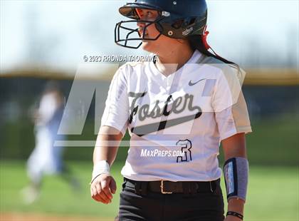 Thumbnail 2 in East Bernard vs. Foster photogallery.