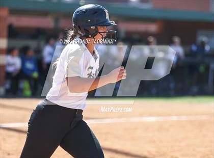 Thumbnail 1 in East Bernard vs. Foster photogallery.