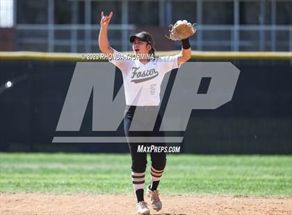 Thumbnail 1 in East Bernard vs. Foster photogallery.
