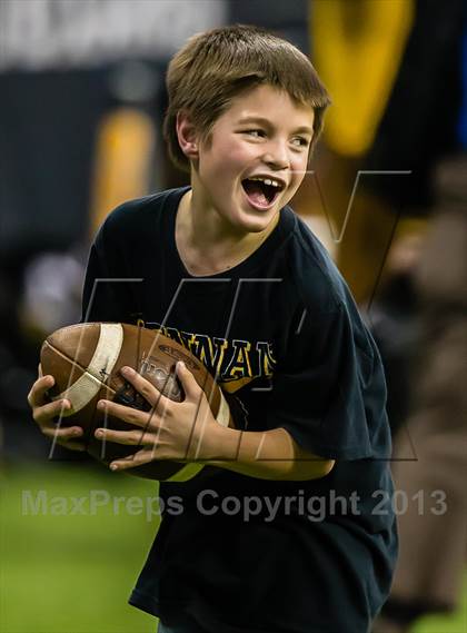 Thumbnail 3 in Brennan vs. Stratford (UIL 4A D1 Semifinal) photogallery.