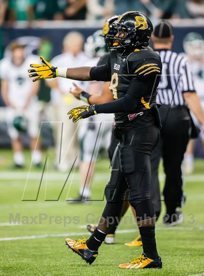 Thumbnail 1 in Brennan vs. Stratford (UIL 4A D1 Semifinal) photogallery.