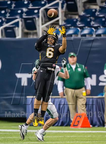 Thumbnail 2 in Brennan vs. Stratford (UIL 4A D1 Semifinal) photogallery.