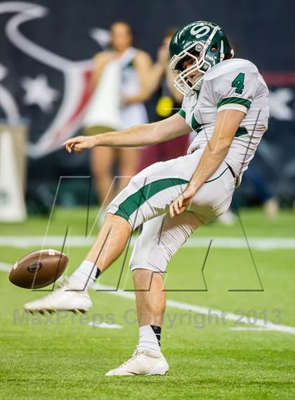 Thumbnail 1 in Brennan vs. Stratford (UIL 4A D1 Semifinal) photogallery.