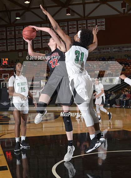 Thumbnail 2 in St. Mary's vs. Folsom (CIF SJS D1 Final) photogallery.