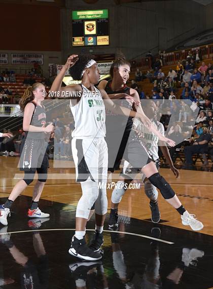 Thumbnail 2 in St. Mary's vs. Folsom (CIF SJS D1 Final) photogallery.