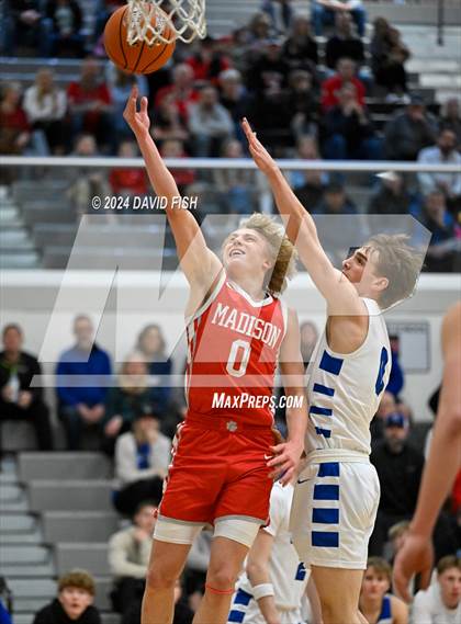 Thumbnail 1 in Madison vs. Coeur d'Alene (IHSAA 5A Third Place) photogallery.