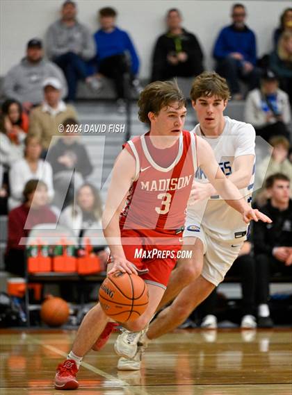 Thumbnail 1 in Madison vs. Coeur d'Alene (IHSAA 5A Third Place) photogallery.
