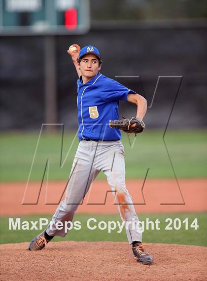 Thumbnail 2 in Palo Verde vs Amphitheater (Panther Invitational) photogallery.