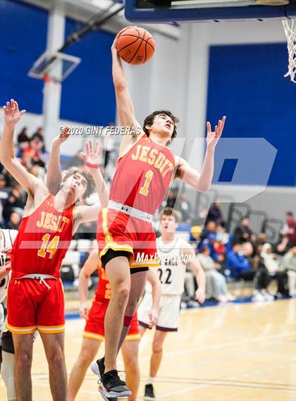 Thumbnail 1 in Stuart Hall vs. Jesuit (Crush in the Valley) photogallery.