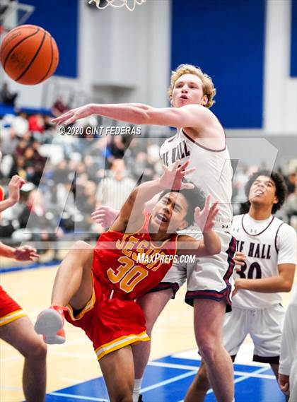 Thumbnail 1 in Stuart Hall vs. Jesuit (Crush in the Valley) photogallery.