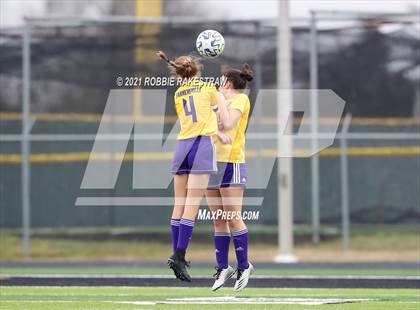 Thumbnail 3 in Farmersville vs. Community (Kaufman Tournament) photogallery.