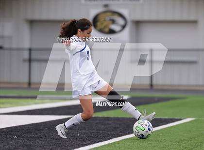 Thumbnail 2 in Farmersville vs. Community (Kaufman Tournament) photogallery.