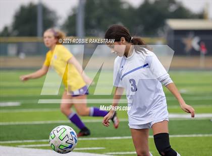 Thumbnail 1 in Farmersville vs. Community (Kaufman Tournament) photogallery.