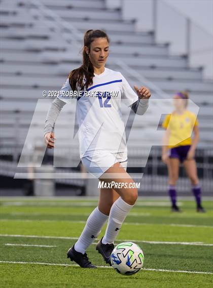 Thumbnail 2 in Farmersville vs. Community (Kaufman Tournament) photogallery.
