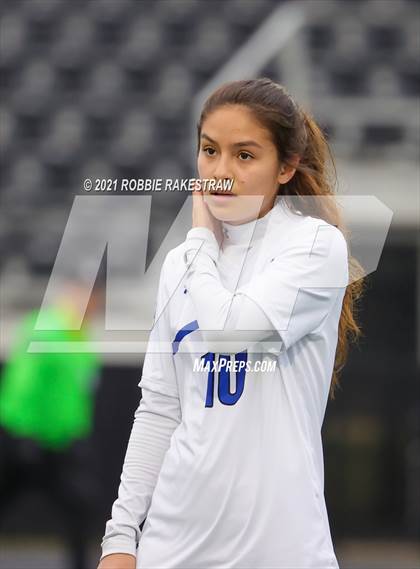 Thumbnail 3 in Farmersville vs. Community (Kaufman Tournament) photogallery.