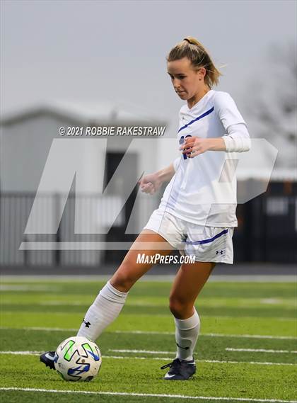 Thumbnail 1 in Farmersville vs. Community (Kaufman Tournament) photogallery.