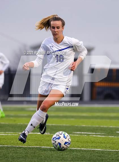 Thumbnail 2 in Farmersville vs. Community (Kaufman Tournament) photogallery.