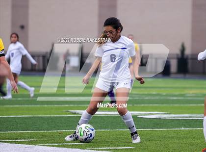 Thumbnail 2 in Farmersville vs. Community (Kaufman Tournament) photogallery.