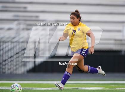 Thumbnail 2 in Farmersville vs. Community (Kaufman Tournament) photogallery.