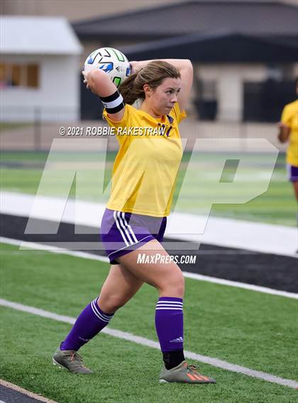 Thumbnail 3 in Farmersville vs. Community (Kaufman Tournament) photogallery.