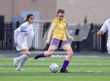 Thumbnail 3 in Farmersville vs. Community (Kaufman Tournament) photogallery.