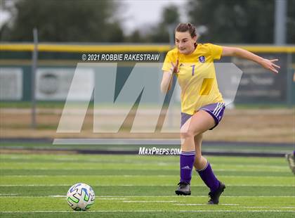 Thumbnail 3 in Farmersville vs. Community (Kaufman Tournament) photogallery.