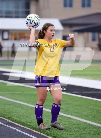 Thumbnail 2 in Farmersville vs. Community (Kaufman Tournament) photogallery.