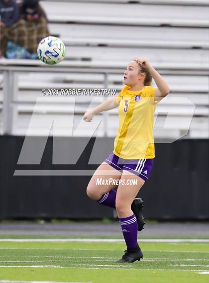 Thumbnail 1 in Farmersville vs. Community (Kaufman Tournament) photogallery.