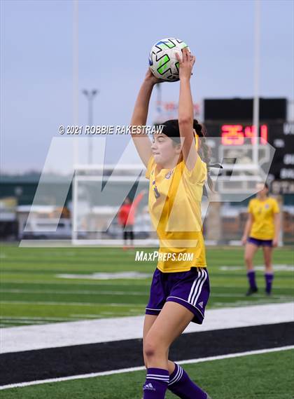 Thumbnail 2 in Farmersville vs. Community (Kaufman Tournament) photogallery.