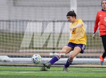 Thumbnail 1 in Farmersville vs. Community (Kaufman Tournament) photogallery.