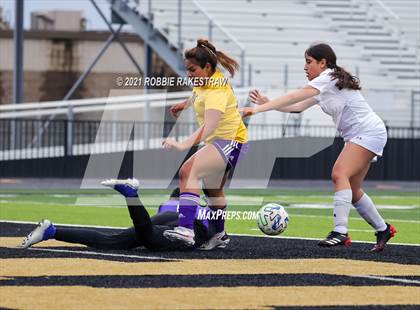 Thumbnail 3 in Farmersville vs. Community (Kaufman Tournament) photogallery.