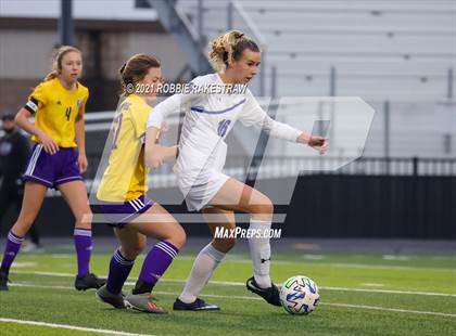 Thumbnail 1 in Farmersville vs. Community (Kaufman Tournament) photogallery.