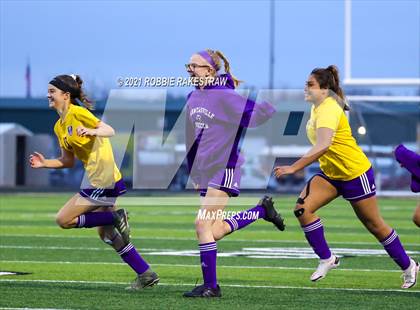 Thumbnail 2 in Farmersville vs. Community (Kaufman Tournament) photogallery.