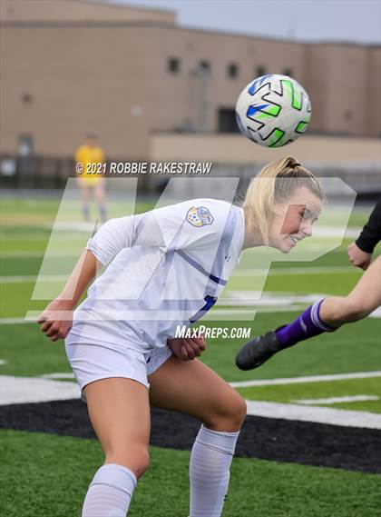 Thumbnail 1 in Farmersville vs. Community (Kaufman Tournament) photogallery.