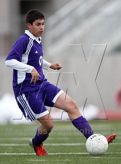 Thumbnail 2 in Denver South @ Ponderosa (CHSAA 4A Playoffs) photogallery.