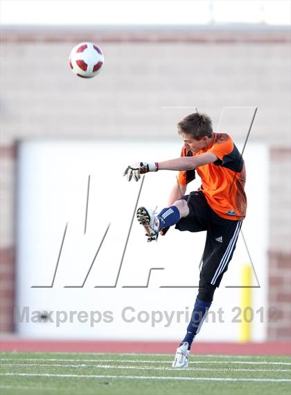 Thumbnail 1 in Denver South @ Ponderosa (CHSAA 4A Playoffs) photogallery.
