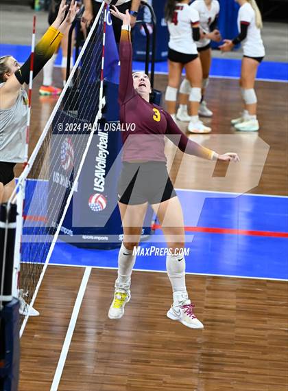 Thumbnail 1 in Thompson Valley vs. Windsor (CHSAA 4A 2nd Round) photogallery.