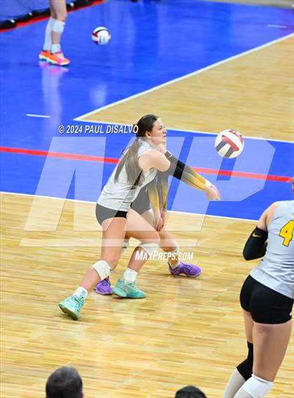 Thumbnail 2 in Thompson Valley vs. Windsor (CHSAA 4A 2nd Round) photogallery.