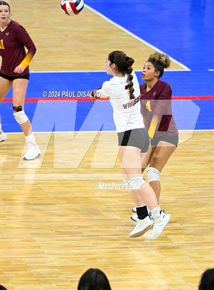 Thumbnail 3 in Thompson Valley vs. Windsor (CHSAA 4A 2nd Round) photogallery.