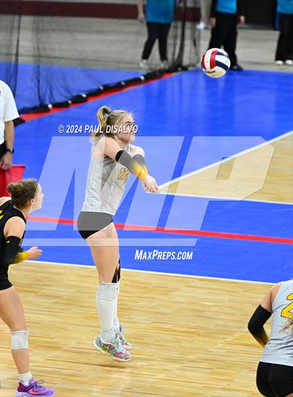 Thumbnail 3 in Thompson Valley vs. Windsor (CHSAA 4A 2nd Round) photogallery.