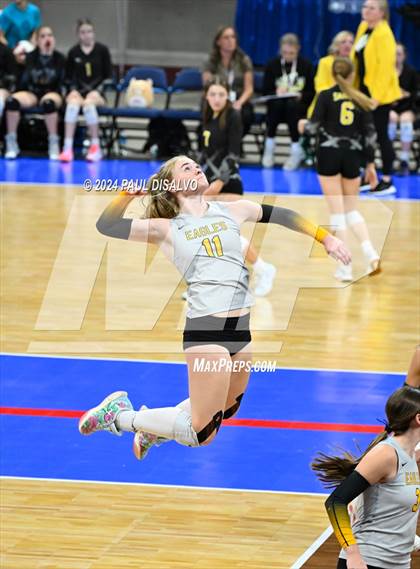 Thumbnail 2 in Thompson Valley vs. Windsor (CHSAA 4A 2nd Round) photogallery.
