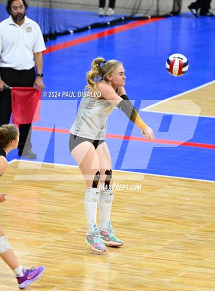 Thumbnail 3 in Thompson Valley vs. Windsor (CHSAA 4A 2nd Round) photogallery.