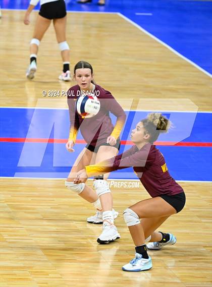 Thumbnail 2 in Thompson Valley vs. Windsor (CHSAA 4A 2nd Round) photogallery.