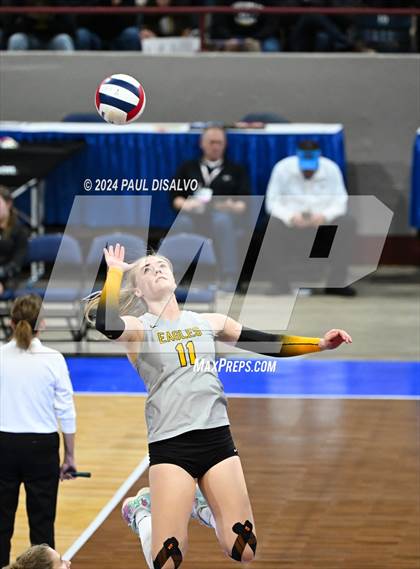 Thumbnail 2 in Thompson Valley vs. Windsor (CHSAA 4A 2nd Round) photogallery.